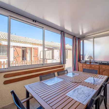 Les Patios De La - Maison Climatisee Stcyprien Holiday home *